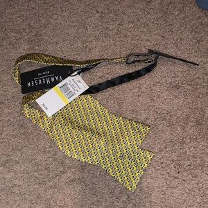 Van Heusen Yellow and Blue Patterned Bow Tie